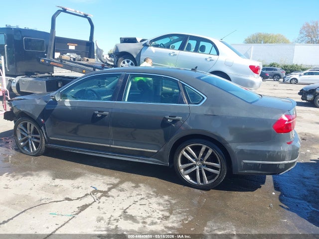 Продаж на аукціоні авто 2016 Volkswagen Passat 1.8t R-line, vin: 1VWAT7A3XGC026382, номер лоту: 44640655
