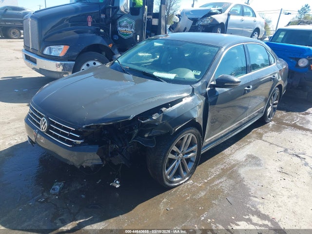 Продаж на аукціоні авто 2016 Volkswagen Passat 1.8t R-line, vin: 1VWAT7A3XGC026382, номер лоту: 44640655