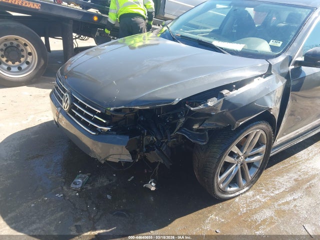 Продаж на аукціоні авто 2016 Volkswagen Passat 1.8t R-line, vin: 1VWAT7A3XGC026382, номер лоту: 44640655