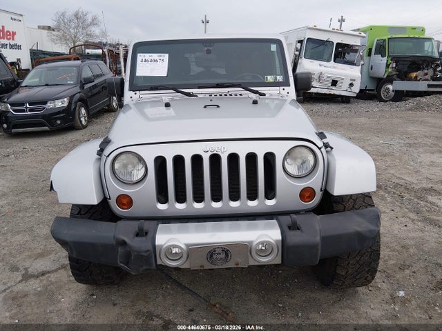2011 Jeep Wrangler Unlimited 70th Anniversary მანქანა იყიდება აუქციონზე, vin: 1J4HA7H19BL582391, აუქციონის ნომერი: 44640675