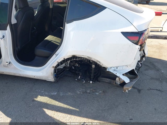 Aukcja sprzedaży 2022 Tesla Model Y Long Range Dual Motor All-wheel Drive, vin: 7SAYGDEE8NF368707, numer aukcji: 44640697