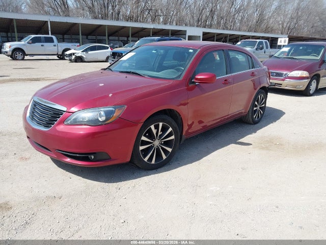 Продаж на аукціоні авто 2013 Chrysler 200 Touring, vin: 1C3CCBBB7DN676733, номер лоту: 44640698