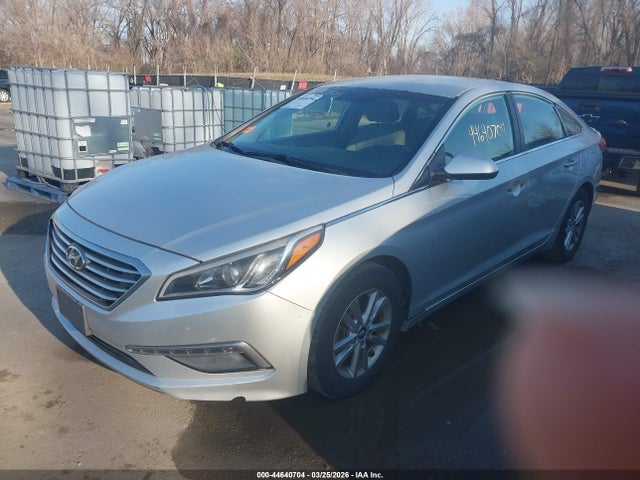 2015 Hyundai Sonata Se მანქანა იყიდება აუქციონზე, vin: 5NPE24AF9FH135029, აუქციონის ნომერი: 44640704