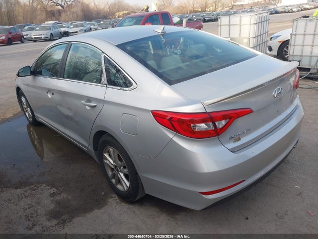 2015 Hyundai Sonata Se მანქანა იყიდება აუქციონზე, vin: 5NPE24AF9FH135029, აუქციონის ნომერი: 44640704
