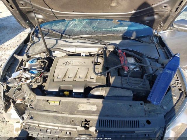 Продаж на аукціоні авто 2014 Volkswagen Passat 2.0l Tdi Sel Premium, vin: 1VWCN7A32EC084079, номер лоту: 44640705