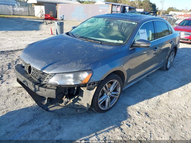 Продаж на аукціоні авто 2014 Volkswagen Passat 2.0l Tdi Sel Premium, vin: 1VWCN7A32EC084079, номер лоту: 44640705