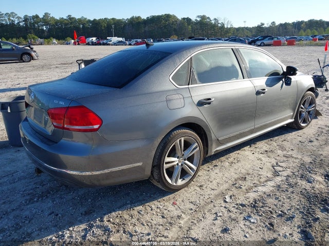 Продаж на аукціоні авто 2014 Volkswagen Passat 2.0l Tdi Sel Premium, vin: 1VWCN7A32EC084079, номер лоту: 44640705