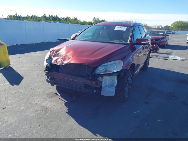 2016 VOLVO XC60 YV440MDK3G2789339 Photo 1