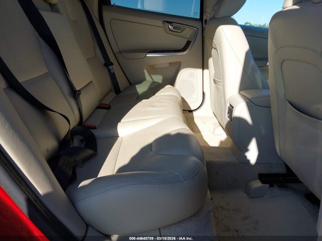 2016 VOLVO XC60 YV440MDK3G2789339 Photo 7