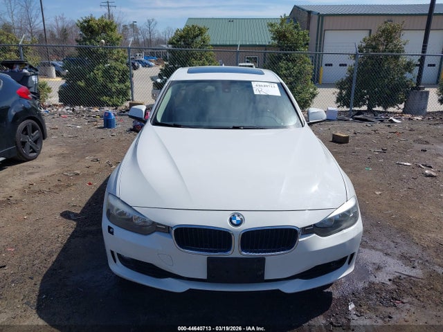 44640713 :رقم المزاد ، WBA3B3G55FNT17954 vin ، 2015 Bmw 328i Xdrive مزاد بيع