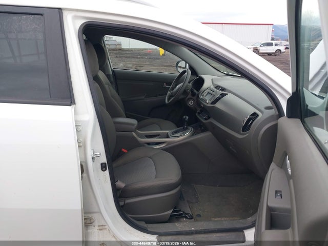 KIA Sportage Lx 2014 KNDPBCAC9E7604793 Image 5
