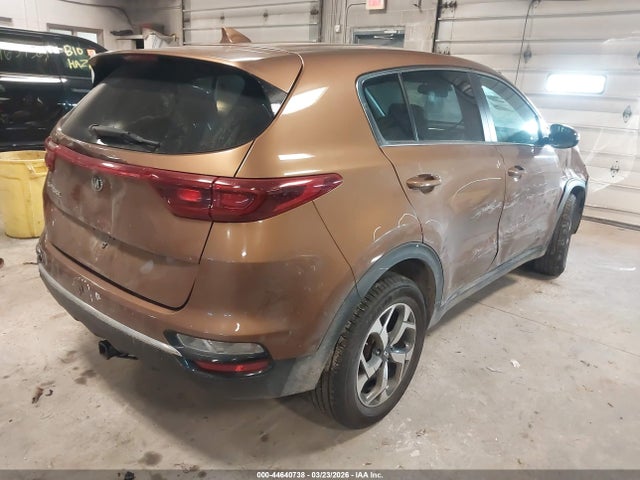 2021 KIA SPORTAGE KNDPMCAC1M7861617 Photo 3