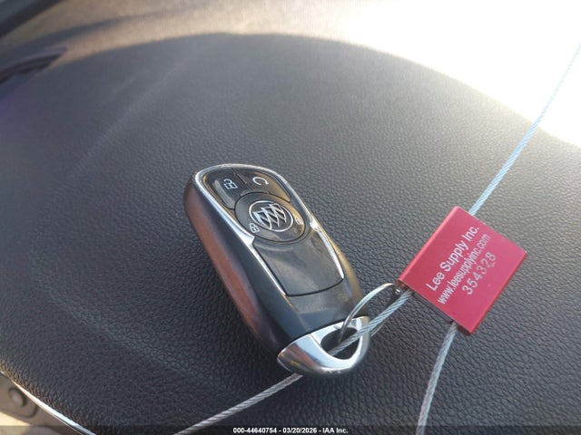 44640754 :رقم المزاد ، KL4CJGSB4HB214422 vin ، 2017 Buick Encore Essence مزاد بيع