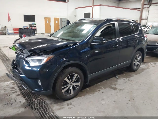 Продажа на аукционе авто 2018 Toyota Rav4 Xle, vin: JTMRFREV9JJ747283, номер лота: 44640758