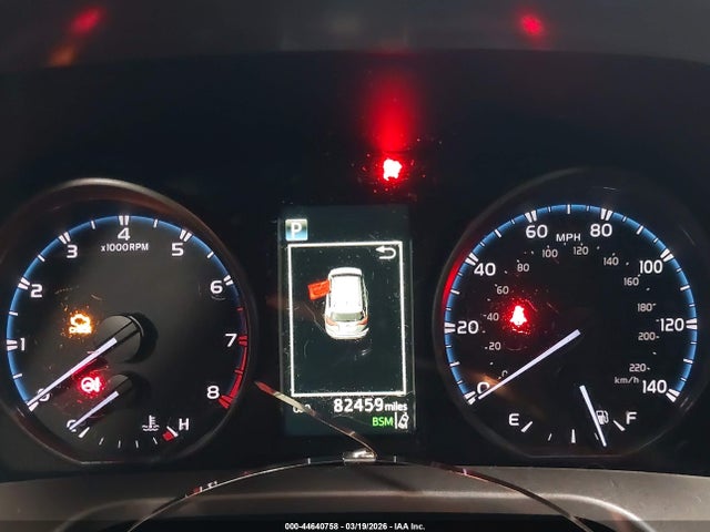 Продажа на аукционе авто 2018 Toyota Rav4 Xle, vin: JTMRFREV9JJ747283, номер лота: 44640758