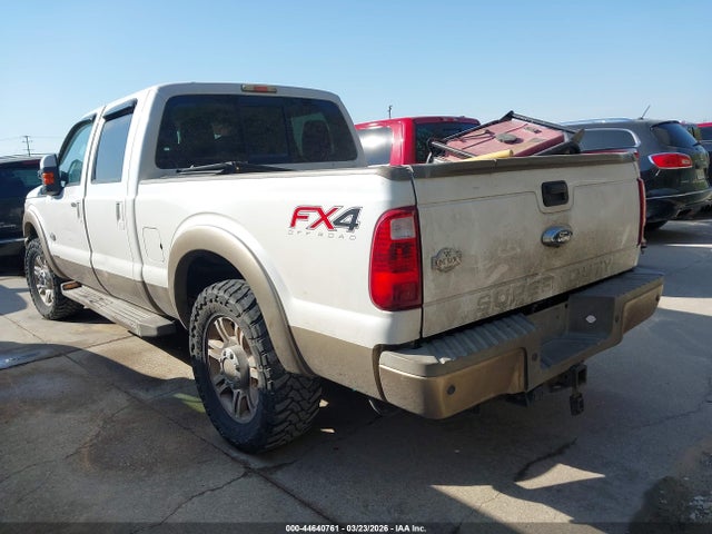 2012 FORD F-250 1FT7W2BT7CEA56542 Photo 2