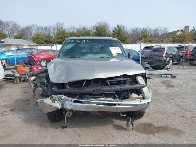 44640766 :رقم المزاد ، 1GNEC13T61J254503 vin ، 2001 Chevrolet Tahoe Ls مزاد بيع