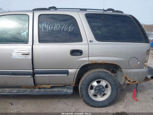 44640766 :رقم المزاد ، 1GNEC13T61J254503 vin ، 2001 Chevrolet Tahoe Ls مزاد بيع