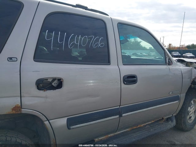 44640766 :رقم المزاد ، 1GNEC13T61J254503 vin ، 2001 Chevrolet Tahoe Ls مزاد بيع