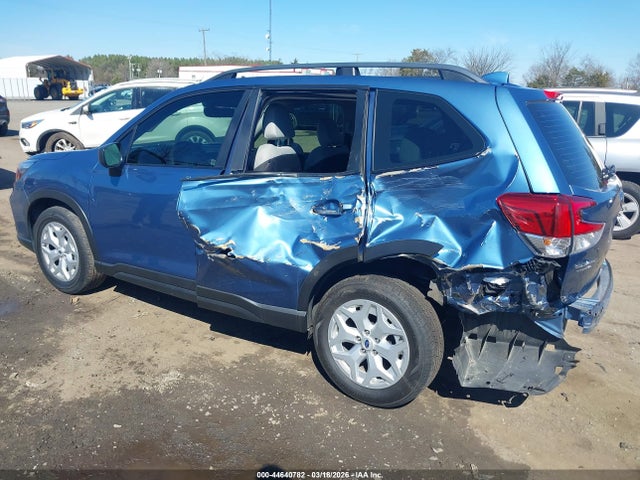 2021 SUBARU FORESTER JF2SKADC2MH425676 Photo 2