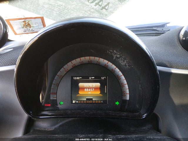 2017 Smart Fortwo Prime მანქანა იყიდება აუქციონზე, vin: WMEFJ5DA6HK171425, აუქციონის ნომერი: 44640783