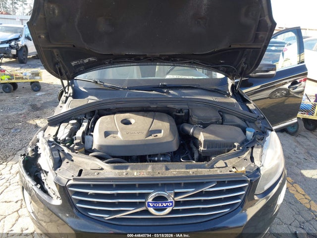 44640794 :رقم المزاد ، YV440MDK6F2711216 vin ، 2015 Volvo Xc60 T5 Premier مزاد بيع