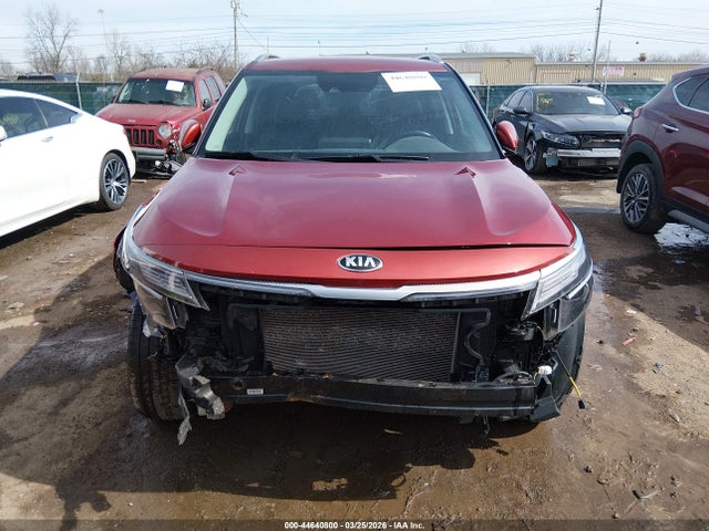 2021 Kia Seltos S მანქანა იყიდება აუქციონზე, vin: KNDEUCAA6M7222364, აუქციონის ნომერი: 44640800