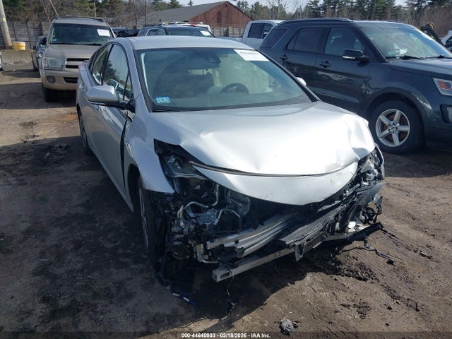 JTDKARFP5H3031947 Toyota Prius Prime Premium