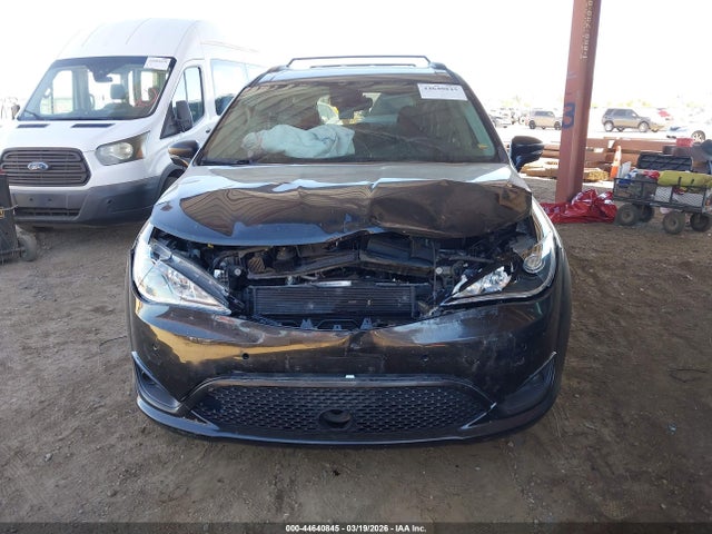Aukcja sprzedaży 2017 Chrysler Pacifica Limited, vin: 2C4RC1GG8HR628879, numer aukcji: 44640845