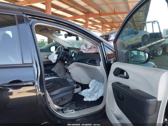 Aukcja sprzedaży 2017 Chrysler Pacifica Limited, vin: 2C4RC1GG8HR628879, numer aukcji: 44640845