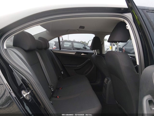 44640853 :رقم المزاد ، 3VWD67AJ9GM290078 vin ، 2016 Volkswagen Jetta 1.4t Se مزاد بيع