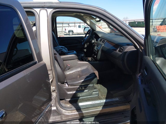 Продажа на аукционе авто 2012 Gmc Yukon Xl 1500 Denali, vin: 1GKS2MEF6CR191743, номер лота: 44640898