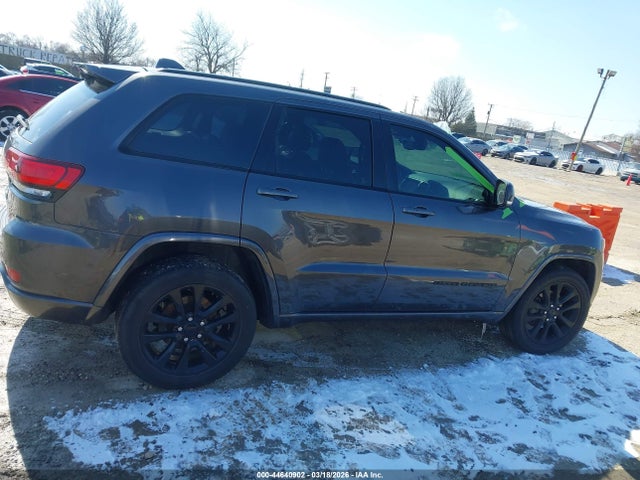 44640902 :رقم المزاد ، 1C4RJFAG5HC802427 vin ، 2017 Jeep Grand Cherokee Altitude 4x4 مزاد بيع