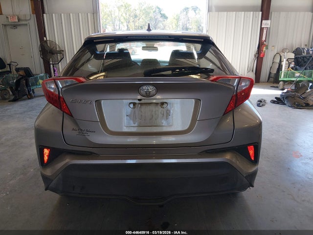 NMTKHMBX9JR024460 Toyota C-HR XLE