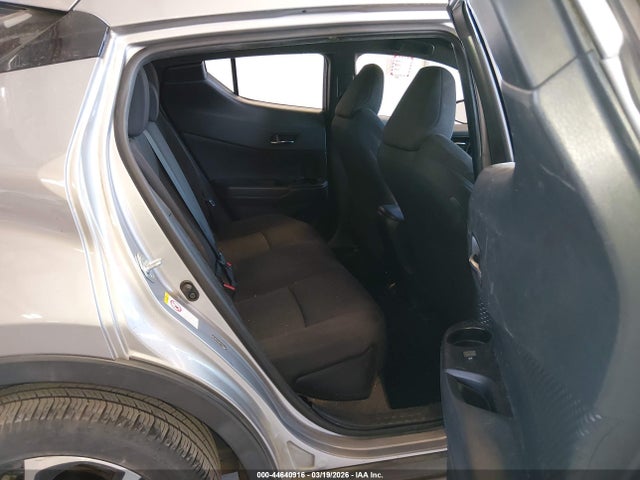NMTKHMBX9JR024460 Toyota C-HR XLE