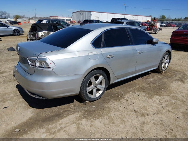 Aukcja sprzedaży 2015 Volkswagen Passat 1.8t Limited Edition, vin: 1VWAT7A32FC086204, numer aukcji: 44640919