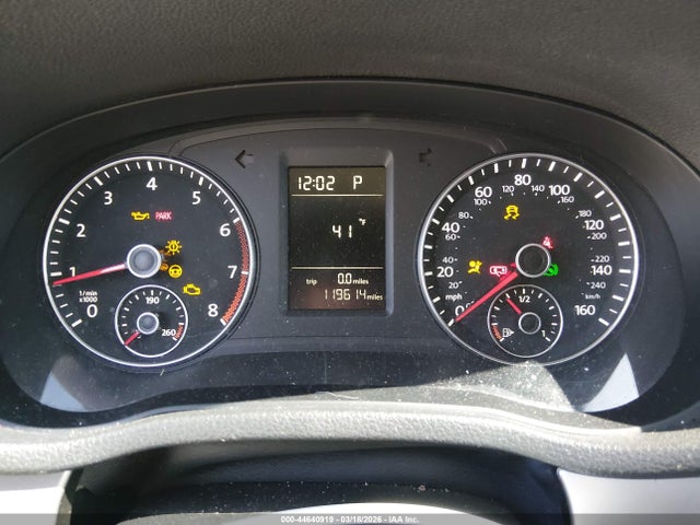 Aukcja sprzedaży 2015 Volkswagen Passat 1.8t Limited Edition, vin: 1VWAT7A32FC086204, numer aukcji: 44640919