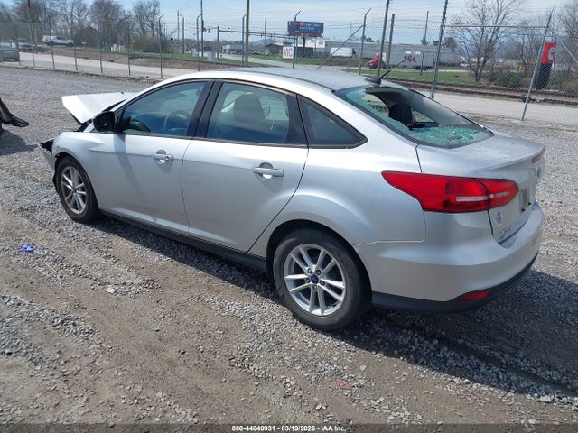1FADP3F22HL278700 Ford FOCUS SE