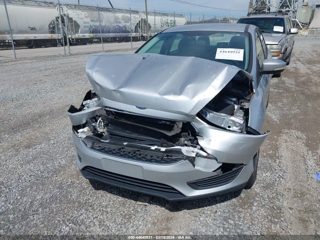 Ford FOCUS SE 2017 1FADP3F22HL278700 Image 6