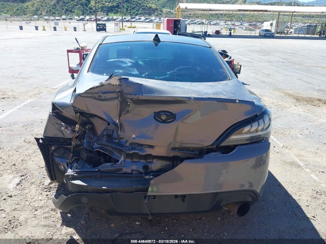 KMHHU6KJ4GU137196 Hyundai Genesis 3.8 R-spec