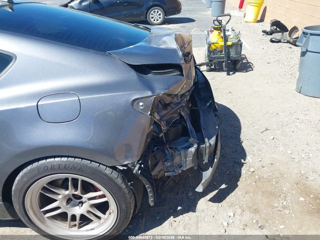 KMHHU6KJ4GU137196 Hyundai Genesis 3.8 R-spec