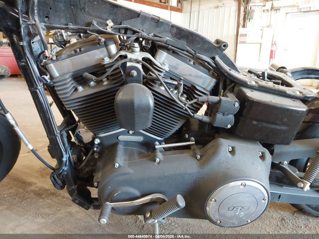 Продажа на аукционе авто 2016 Harley-davidson Fxdb Dyna Street Bob, vin: 1HD1GXM37GC305001, номер лота: 44640974