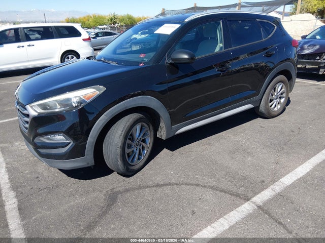 KM8J33A44JU684958 Hyundai TUCSON SEL