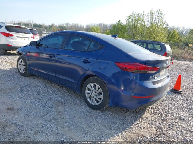 KMHD74LF0HU406381 Hyundai ELANTRA SE