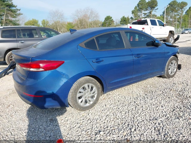 KMHD74LF0HU406381 Hyundai ELANTRA SE