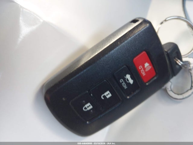 5YFBURHE6JP811780 Toyota Corolla Xse