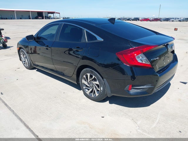 Honda CIVIC EX 2018 2HGFC2F71JH567527 Image 3