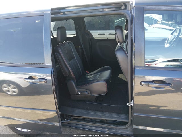 44641004 :رقم المزاد ، 2C4RDGEG0ER301486 vin ، 2014 Dodge Grand Caravan R/t مزاد بيع