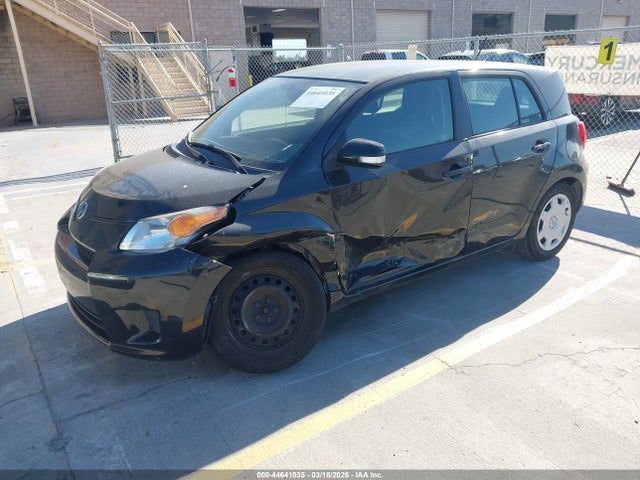 JTKKUPB40E1042538 Scion XD