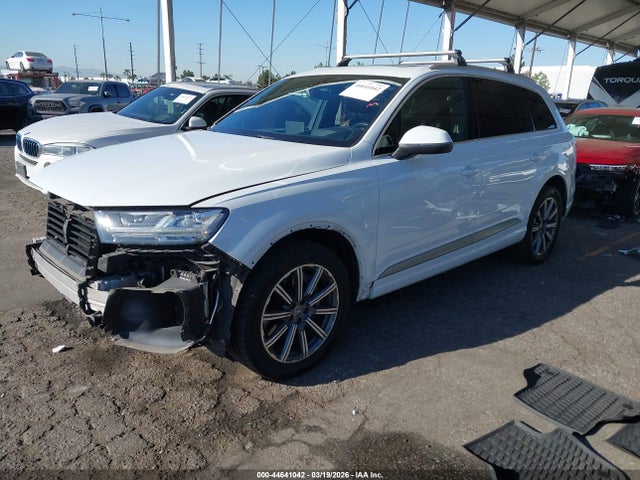 2019 AUDI Q7 WA1VAAF79KD013641 Photo 1